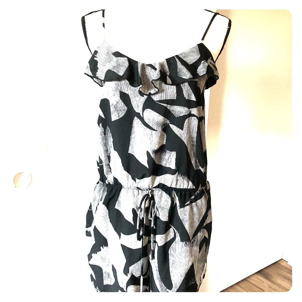 Black/White Pattern Romper